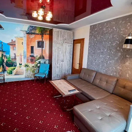 Koro Central Apartments Ivano-Frankivsk Exterior photo